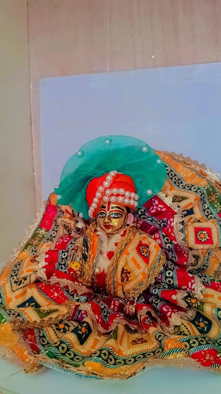 Kanha ji cotton frock 5 no. laddu gopal without pagdi