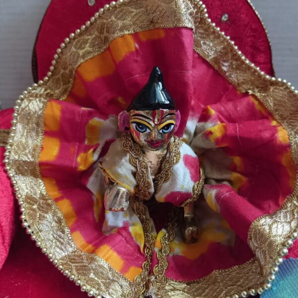 Kanha ji cotton frock 2-3 no. laddu gopal