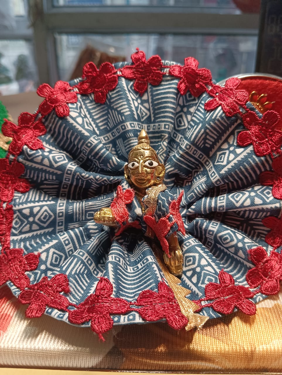 Kanha ji cotton frock 1-2 no. laddu gopal